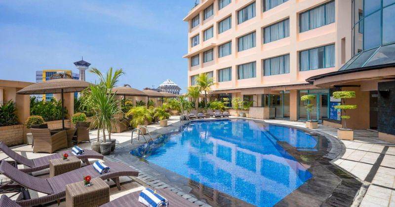 agoda.com/Nearby Attraction